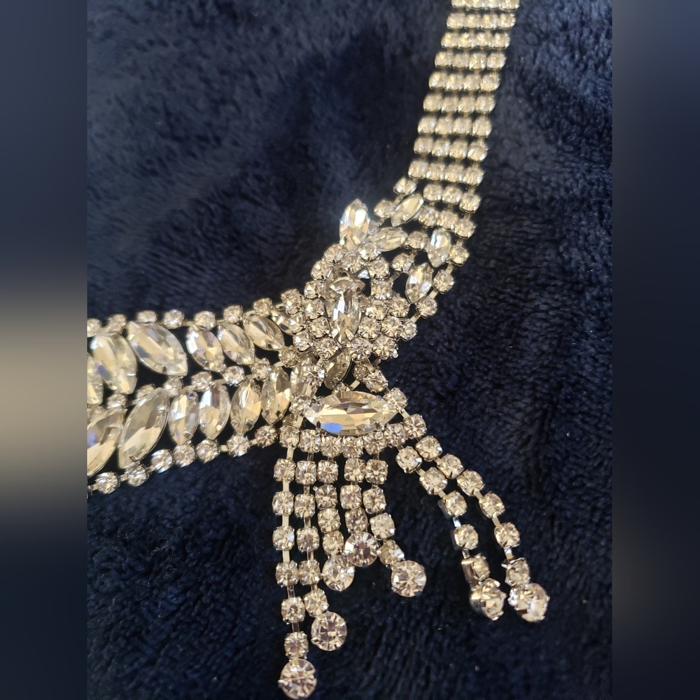 rhinetone statement neck piece - Picture 2 of 4